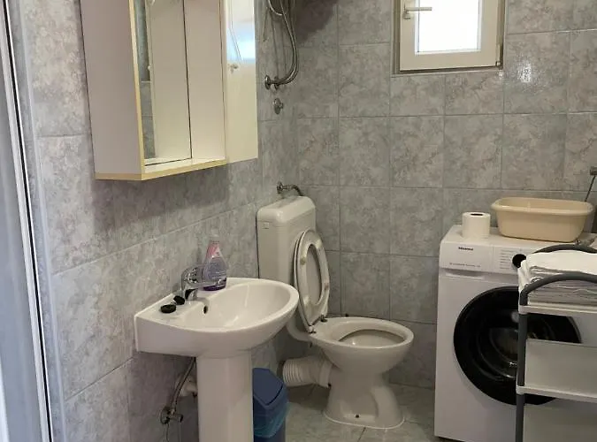 Διαμέρισμα Flowers - By Ta Leut Agency Privlaka (Zadar)